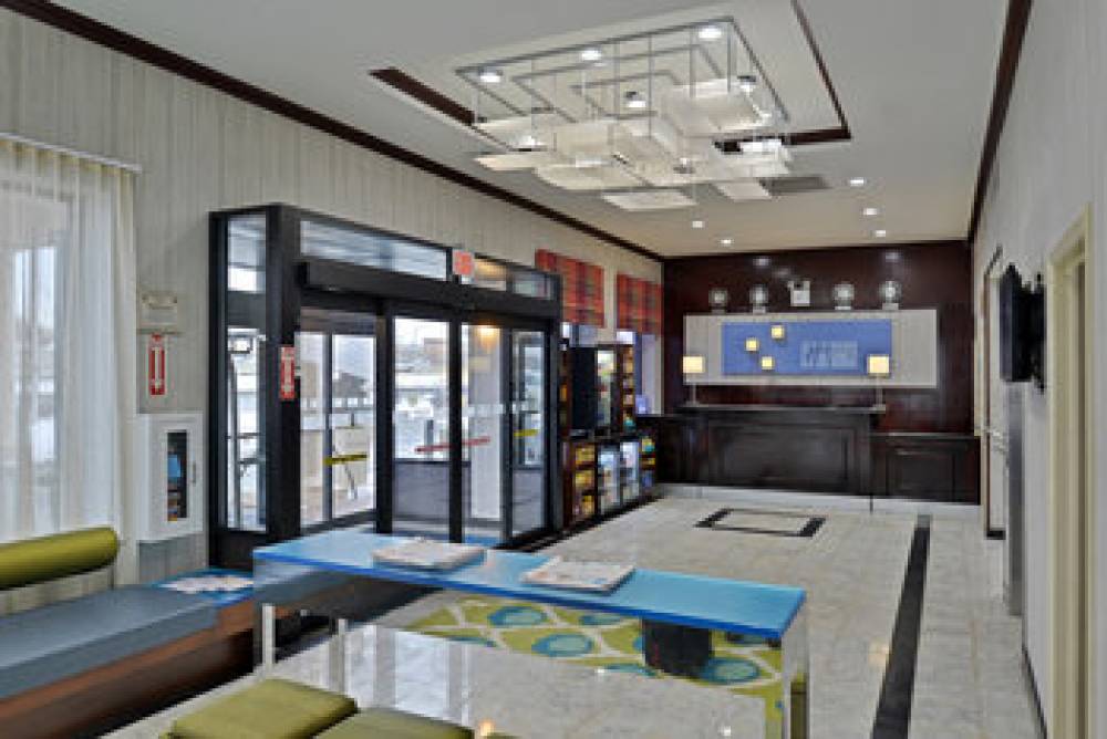 Holiday Inn Express NEW YORK JFK AIRPORT AREA 10