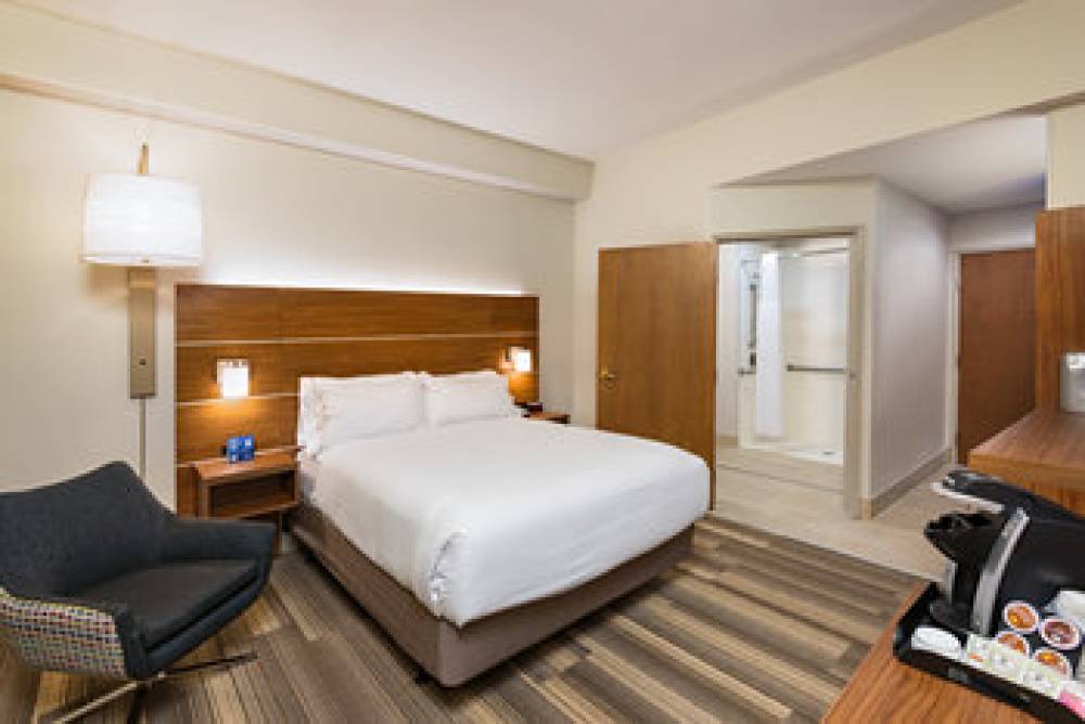 Holiday Inn Express PEORIA NORTH - GLENDALE 4