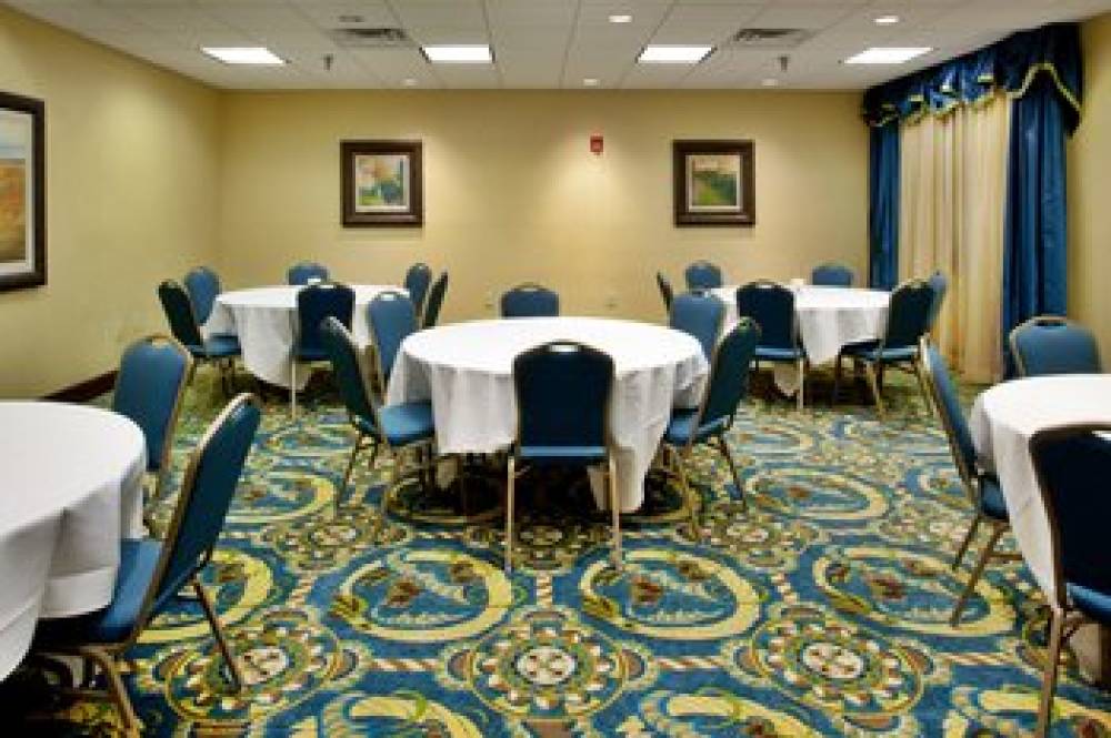 Holiday Inn Express RICHMOND - DOWNTOWN 3