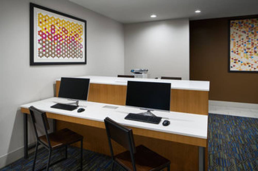 Holiday Inn Express RICHMOND - DOWNTOWN 9