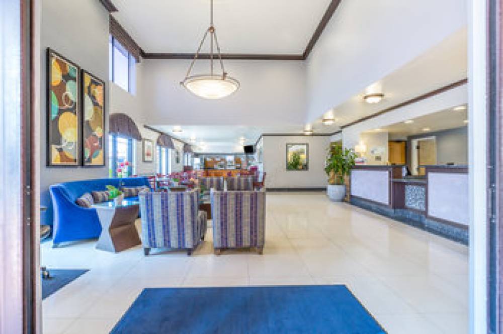 Holiday Inn Express SAN DIEGO-SEA WORLD AREA 7