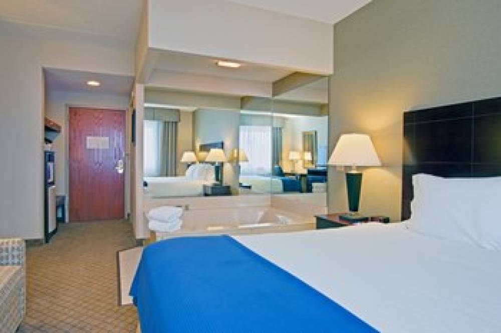 Holiday Inn Express SAULT STE. MARIE 7