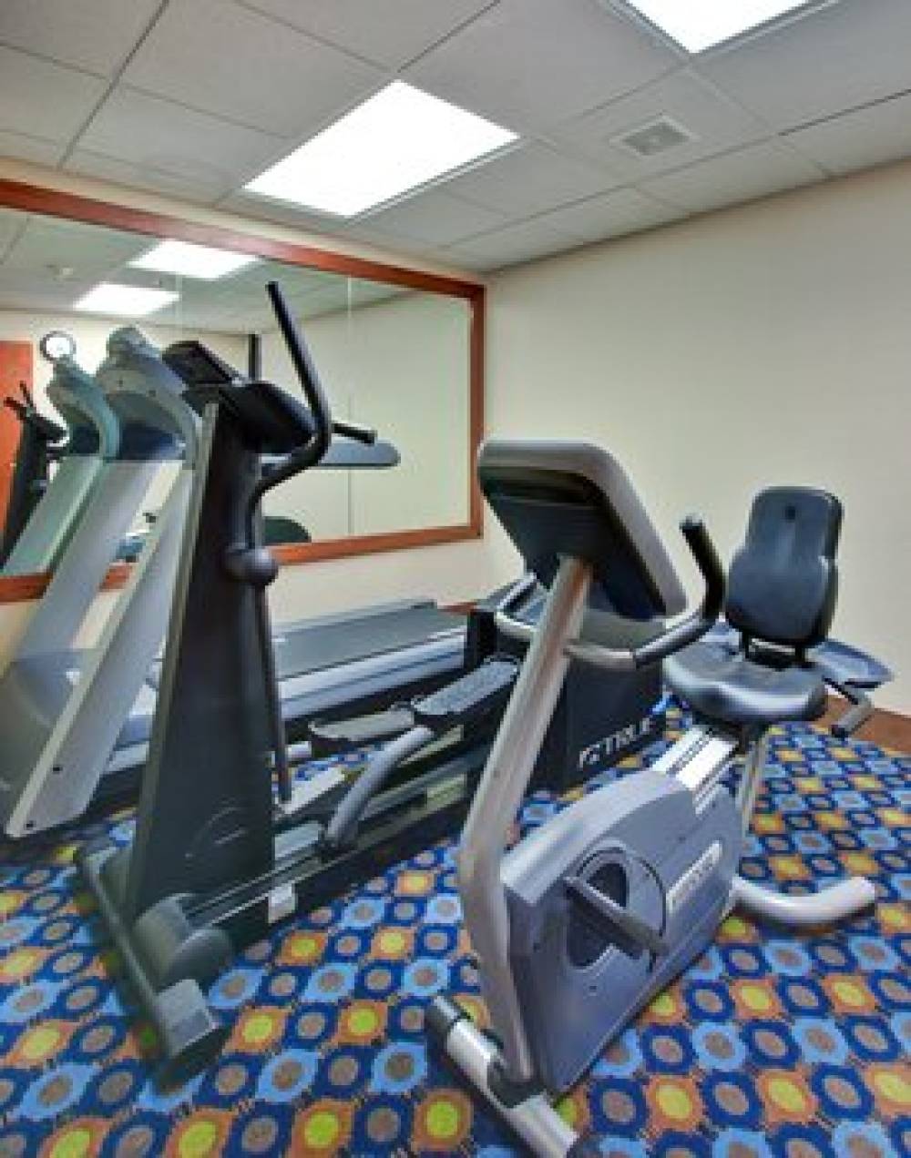 Holiday Inn Express SAULT STE. MARIE 4