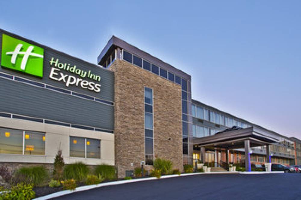 Holiday Inn Express SAULT STE MARIE 1