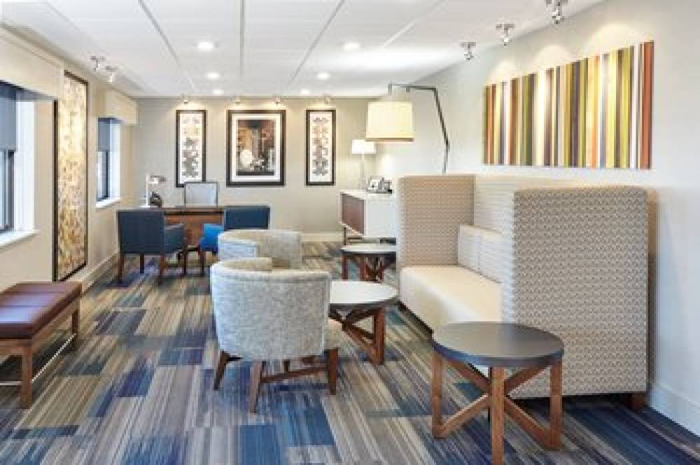 Holiday Inn Express SHEBOYGAN-KOHLER (I-43) 4