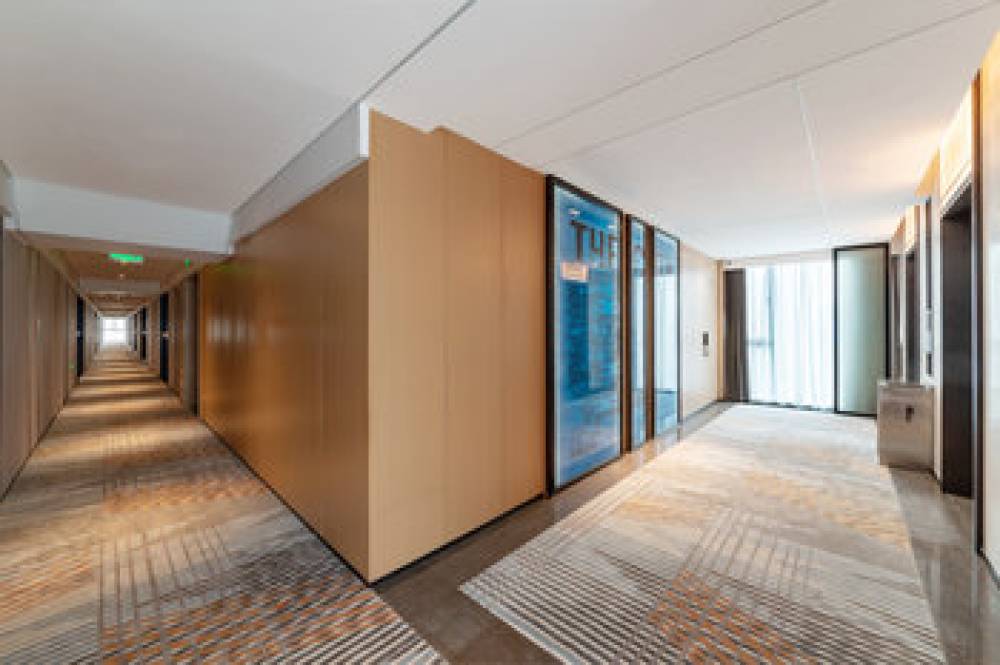 Holiday Inn Express SHENZHEN LONGHUA 4