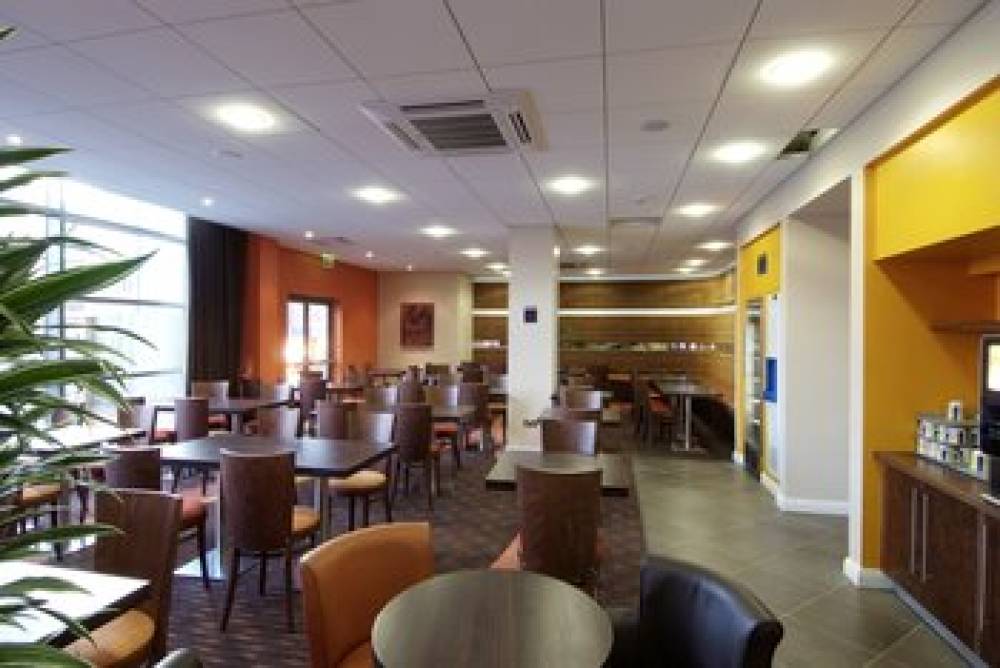 HOLIDAY INN EXPRESS SLOUGH BY IHG 7