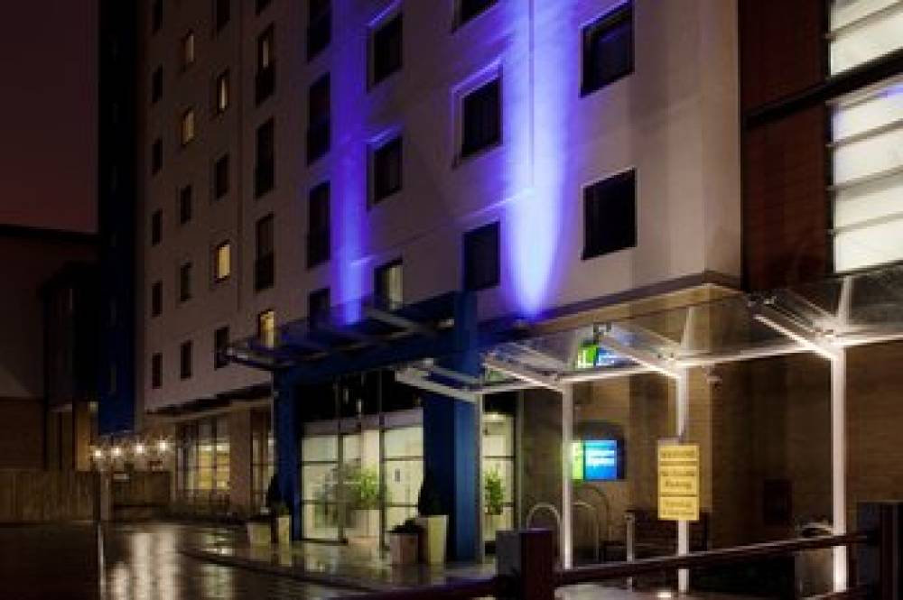 Holiday Inn Express Slough By Ihg