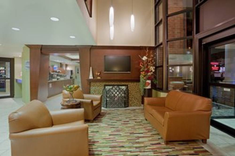 Holiday Inn Express ST. JEAN SUR RICHELIEU 8