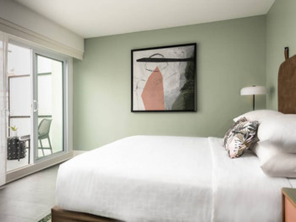 Holiday Inn Express ST LOUIS - CENTRAL WEST END 7