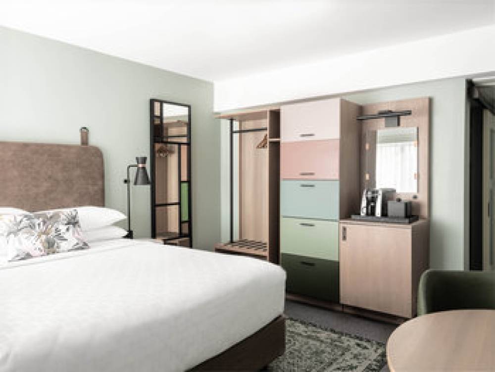 Holiday Inn Express ST LOUIS - CENTRAL WEST END 3