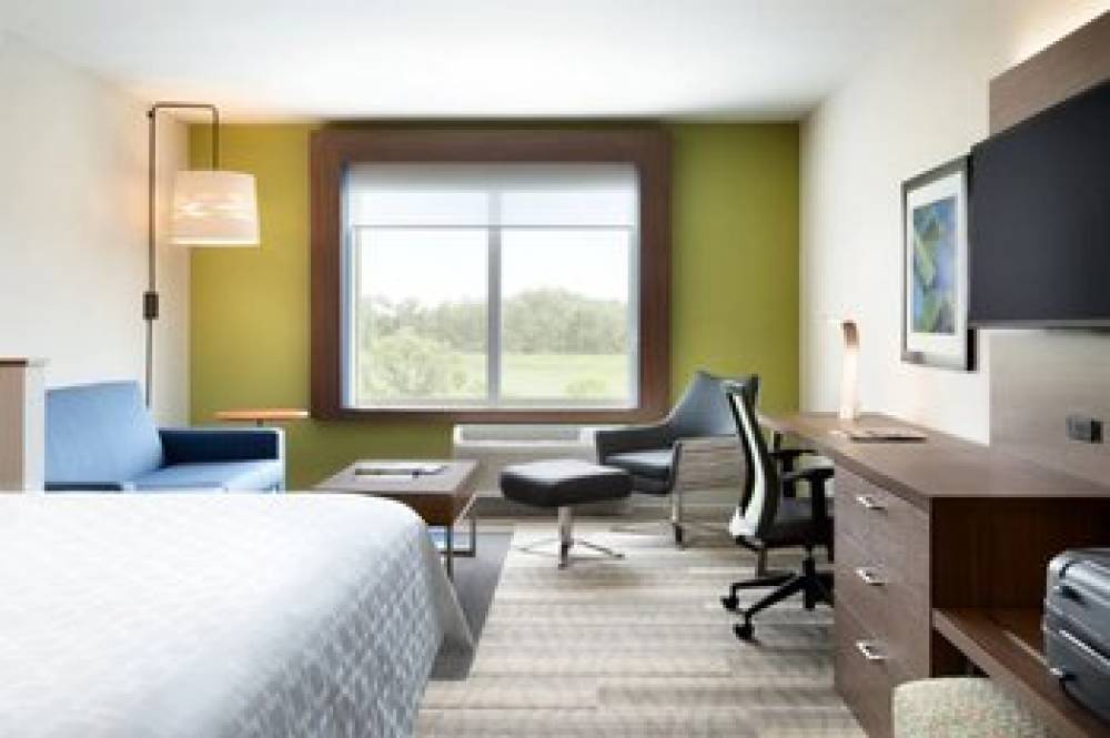 Holiday Inn Express STUART 7
