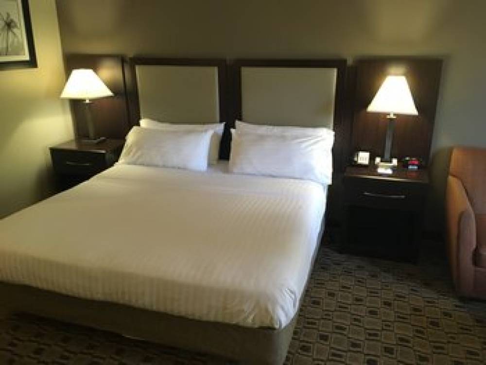 Holiday Inn Express & Suites ALBEMARLE 9
