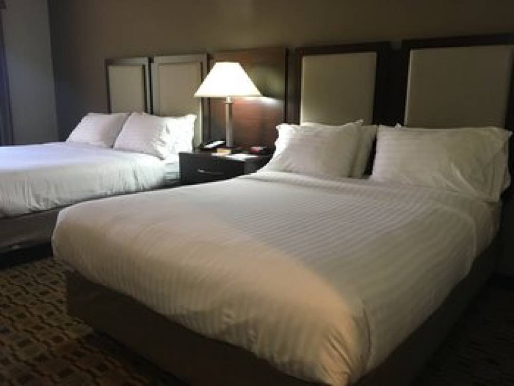 Holiday Inn Express & Suites ALBEMARLE 8