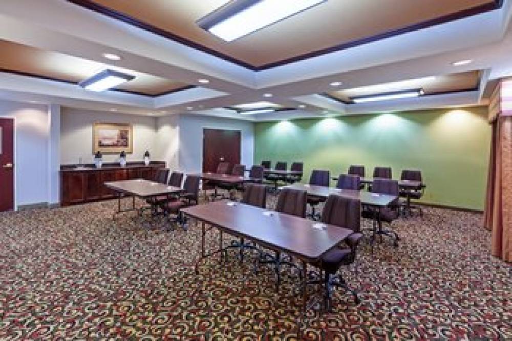 Holiday Inn Express & Suites AMARILLO EAST  6