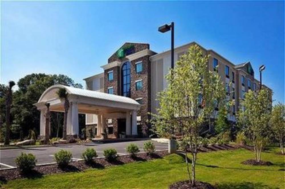 Holiday Inn Express & Suites ATLANTA SOUTHWEST-FAIRBURN 2