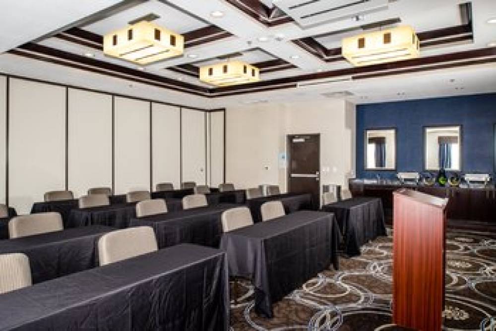 Holiday Inn Express & Suites AUSTIN NW - ARBORETUM AREA 4