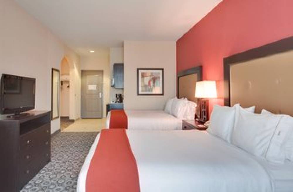 Holiday Inn Express & Suites BANNING 3