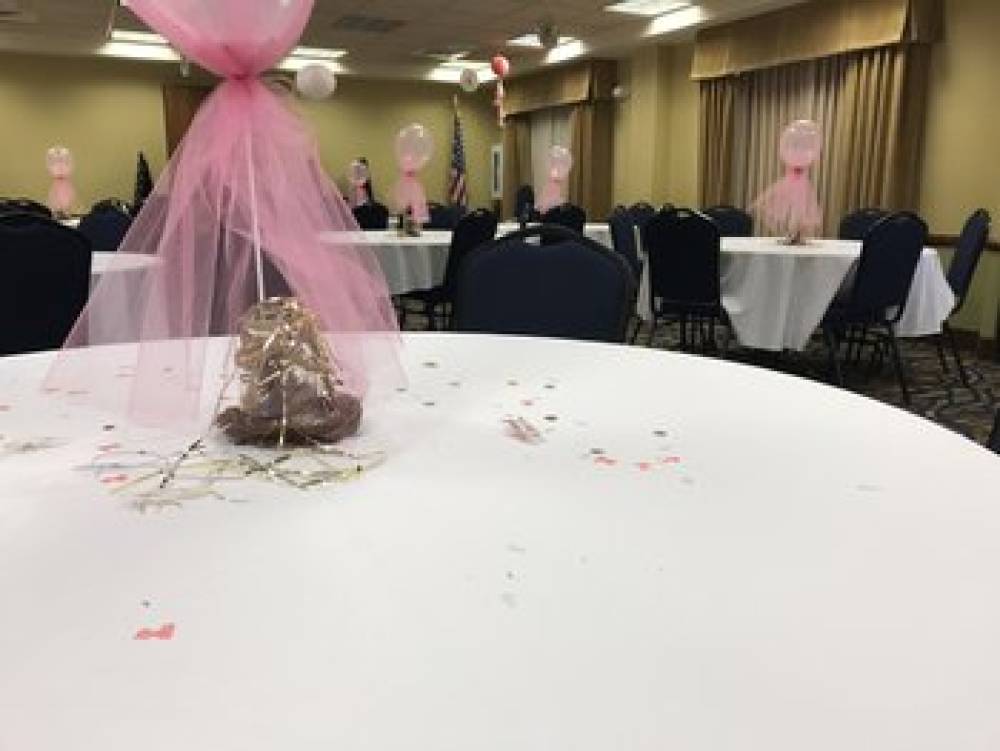Holiday Inn Express & Suites BARSTOW-OUTLET CENTER 9