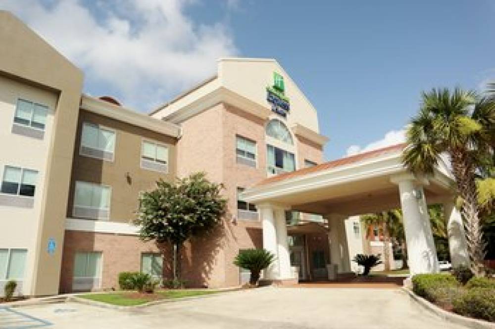 Holiday Inn Express & Suites BATON ROUGE NORTH 1