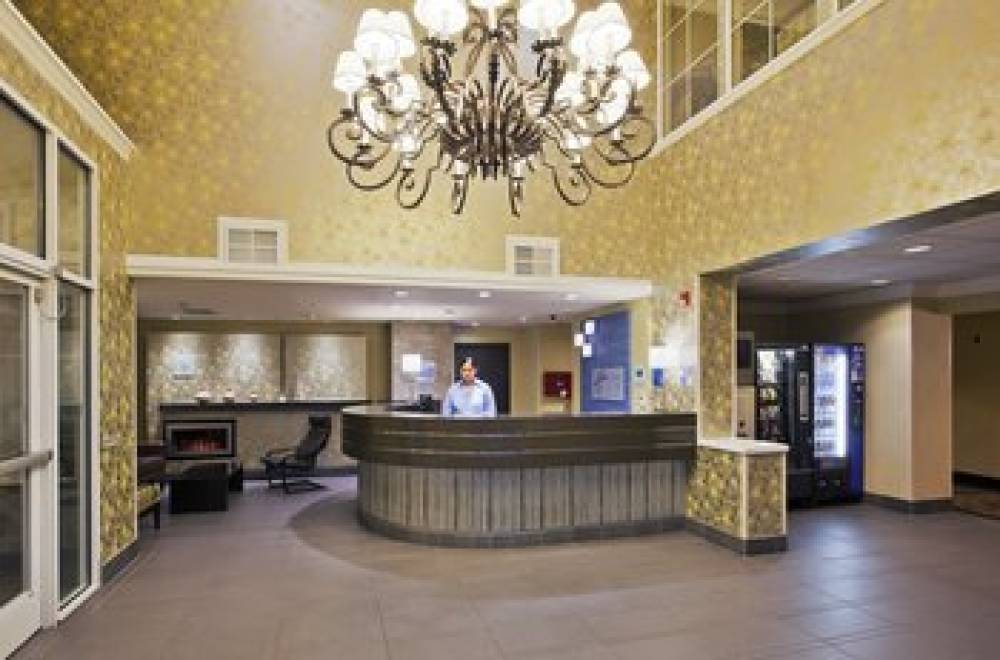 Holiday Inn Express & Suites BERKELEY 3