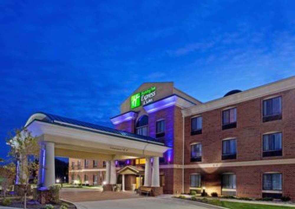 Holiday Inn Express & Suites Chesterfield Selfridge Area