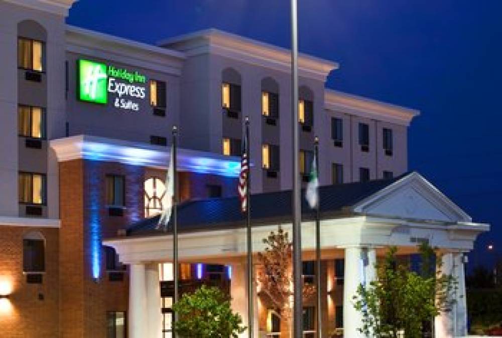 Holiday Inn Express & Suites CHICAGO WEST-O'HARE ARPT AREA 9