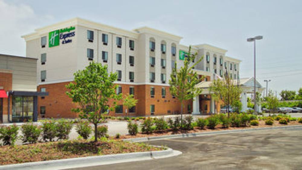 Holiday Inn Express & Suites CHICAGO WEST-O'HARE ARPT AREA 5