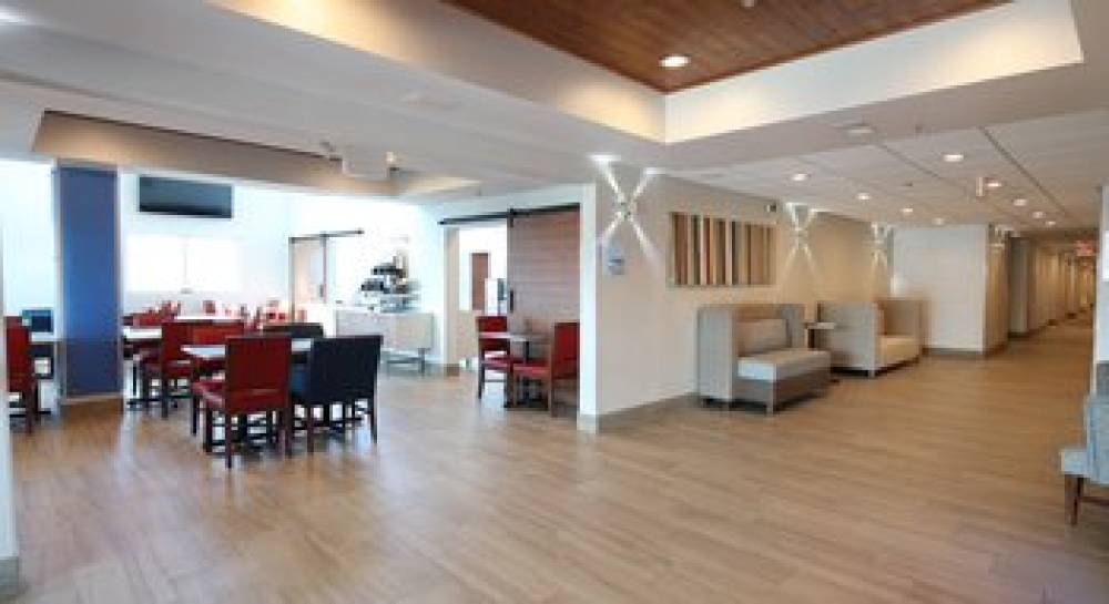 Holiday Inn Express & Suites CINCINNATI SE NEWPORT 7