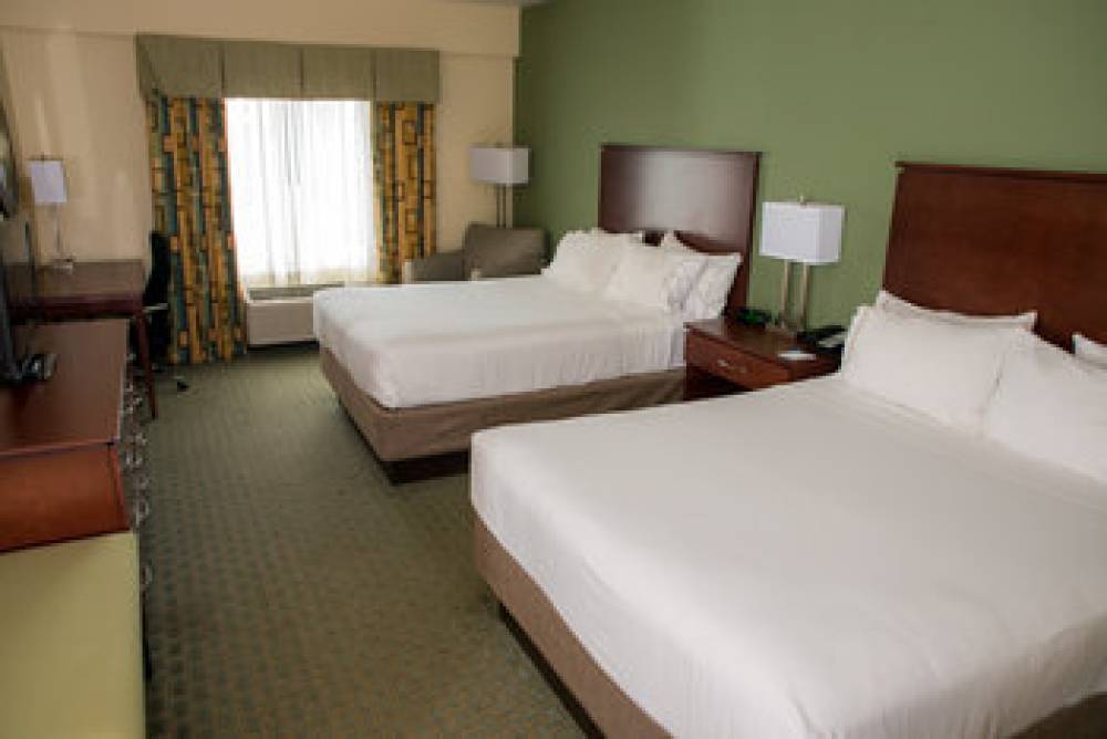 Holiday Inn Express & Suites COCOA 10