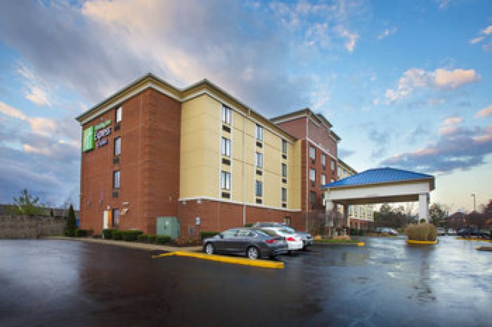 Holiday Inn Express & Suites COLUMBUS AIRPORT 1