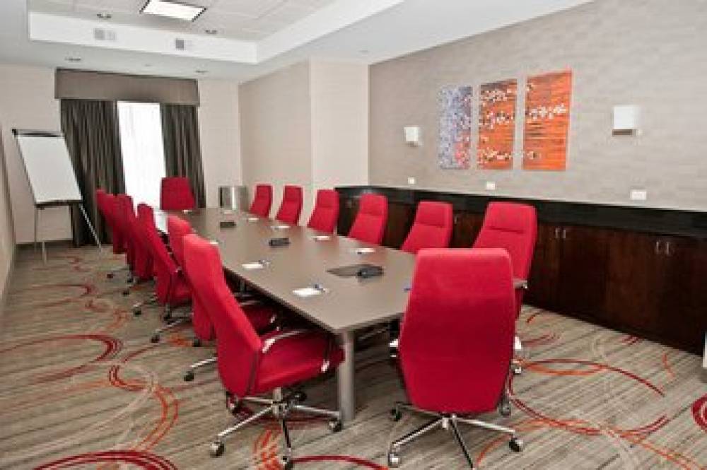 Holiday Inn Express & Suites COLUMBUS - EASTON AREA 6