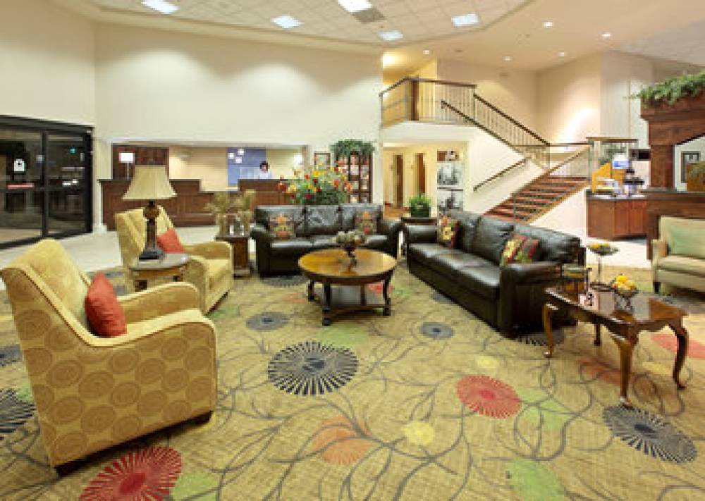 Holiday Inn Express & Suites CORINTH 9