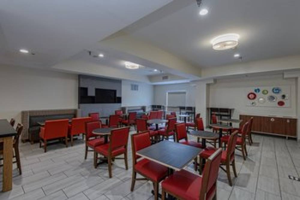 Holiday Inn Express & Suites CORPUS CHRISTI 4