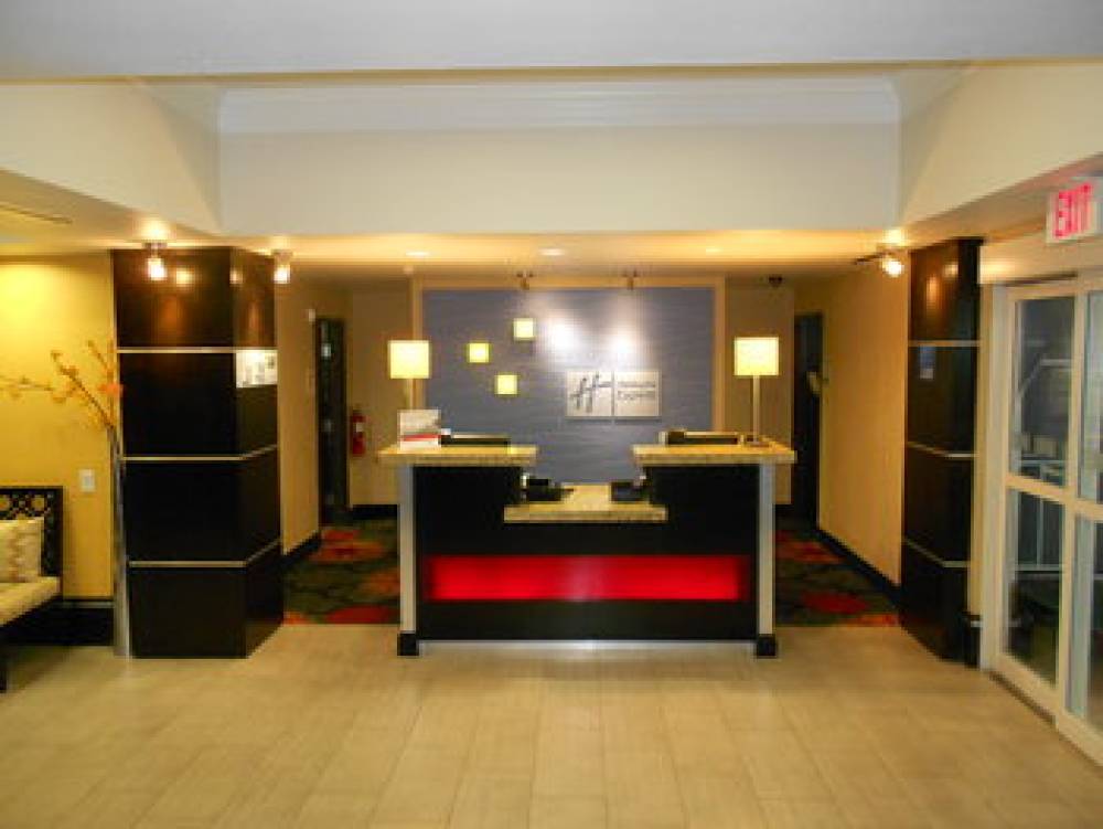 Holiday Inn Express & Suites CORPUS CHRISTI (NORTH) 6