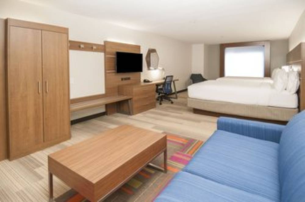 Holiday Inn Express & Suites DALLAS-NORTH TOLLWAY (N PLANO) 4