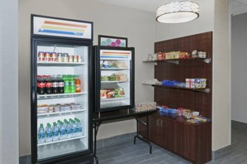 Holiday Inn Express & Suites DAYTON WEST - BROOKVILLE 6