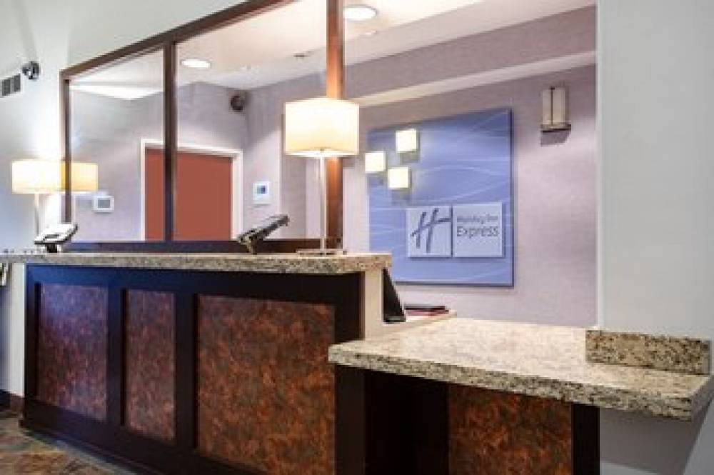 Holiday Inn Express & Suites DENVER SW-LITTLETON 8