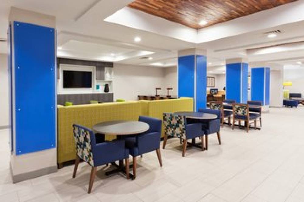 Holiday Inn Express & Suites DOTHAN NORTH 3