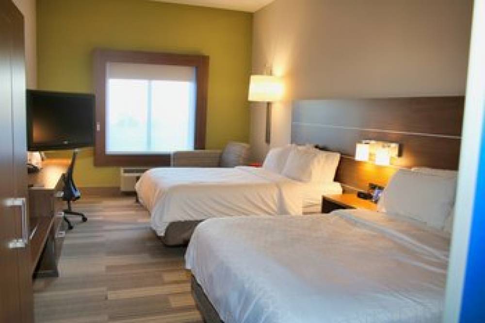 Holiday Inn Express & Suites DOUGLAS 10