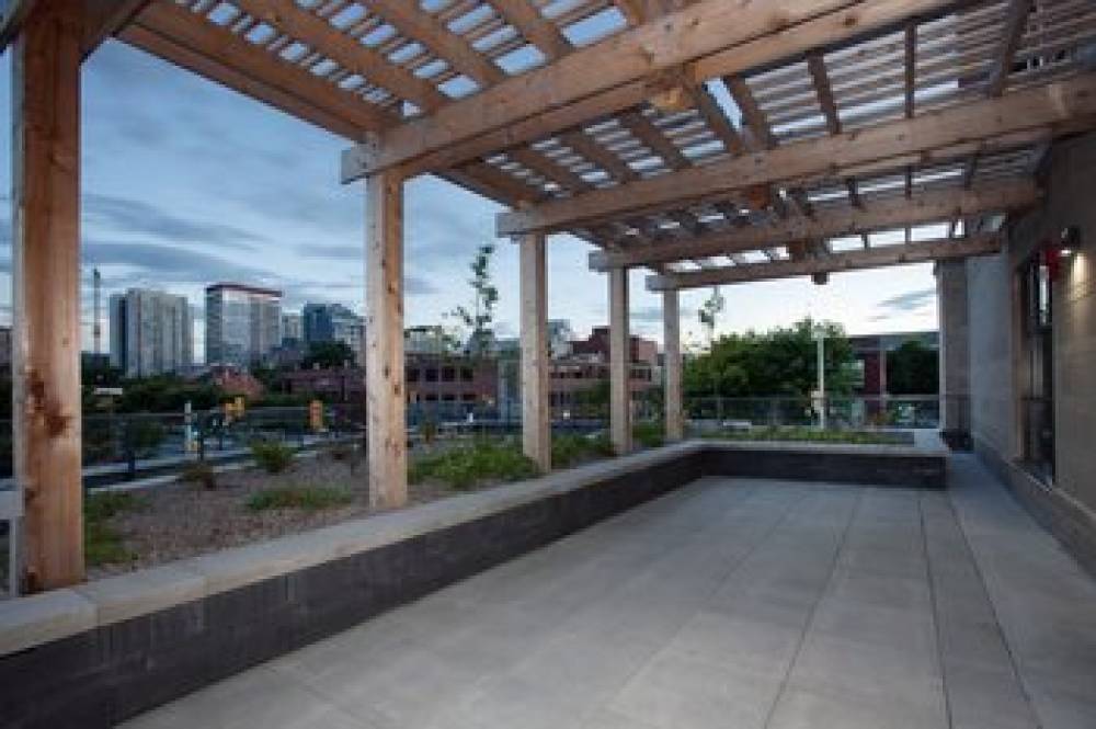Holiday Inn Express & Suites DOWNTOWN OTTAWA EAST 6