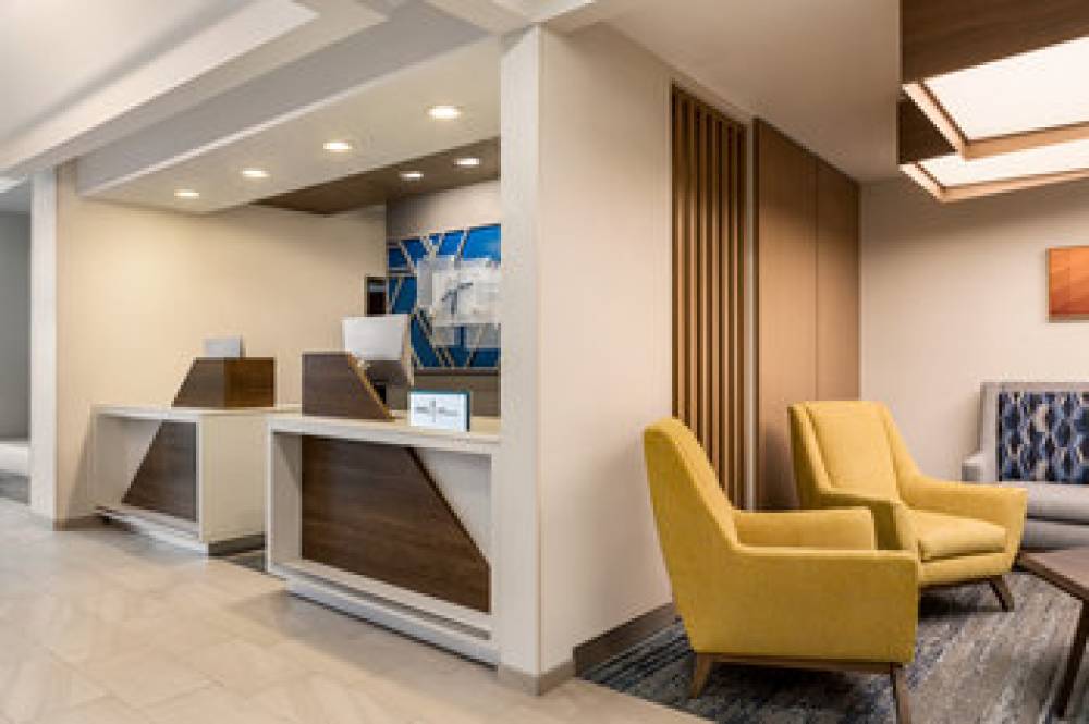 Holiday Inn Express & Suites East Greenbush(Albany Skyline)