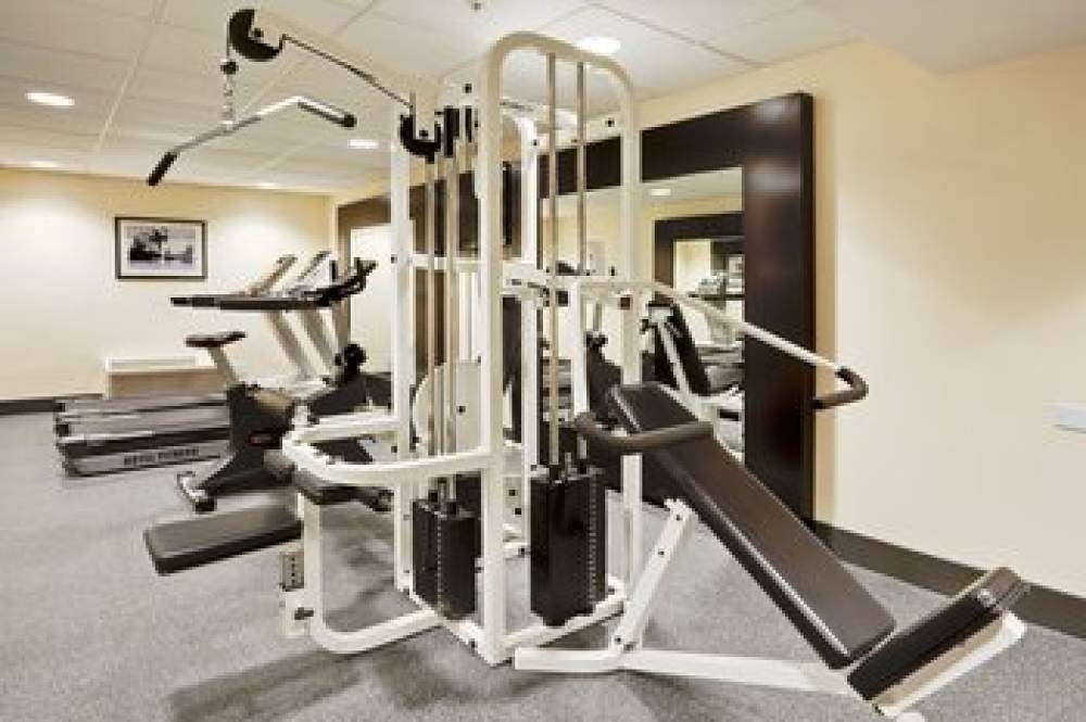 Holiday Inn Express & Suites FORT LAUDERDALE AIRPORT WEST 7