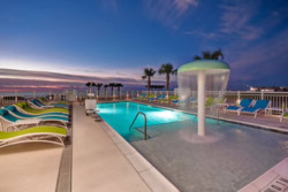Holiday Inn Express & Suites GALVESTON BEACH 5