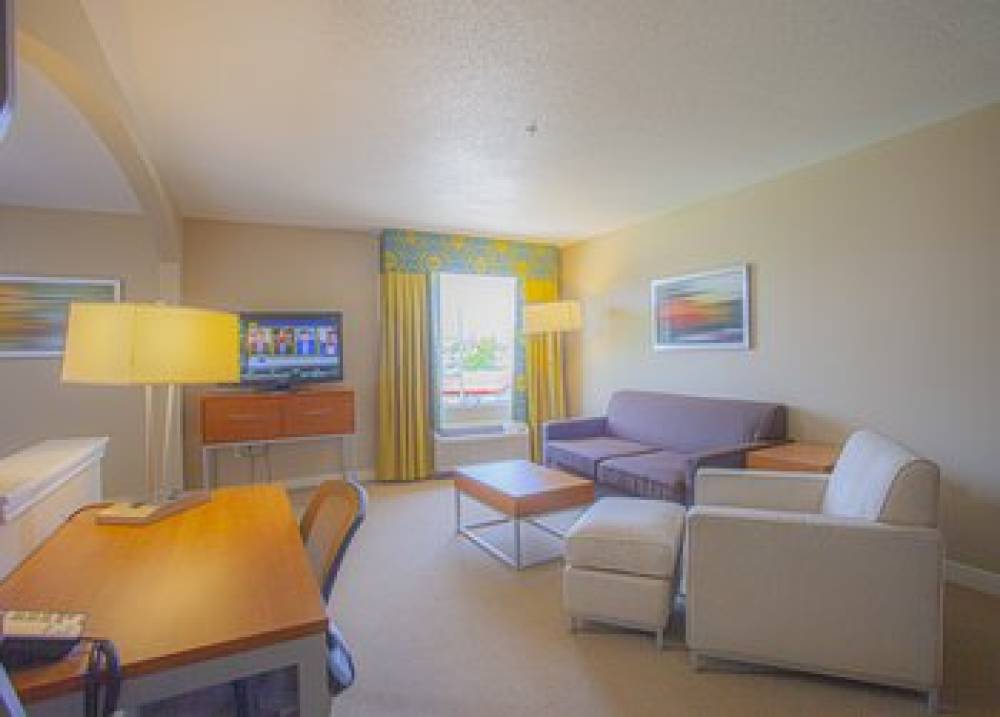 Holiday Inn Express & Suites HOUSTON NORTH-SPRING AREA 4