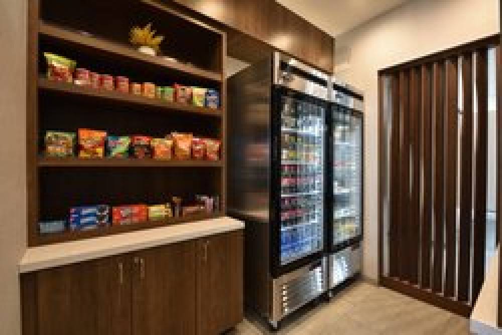 Holiday Inn Express & Suites HOUSTON NORTH - WOODLANDS AREA 2
