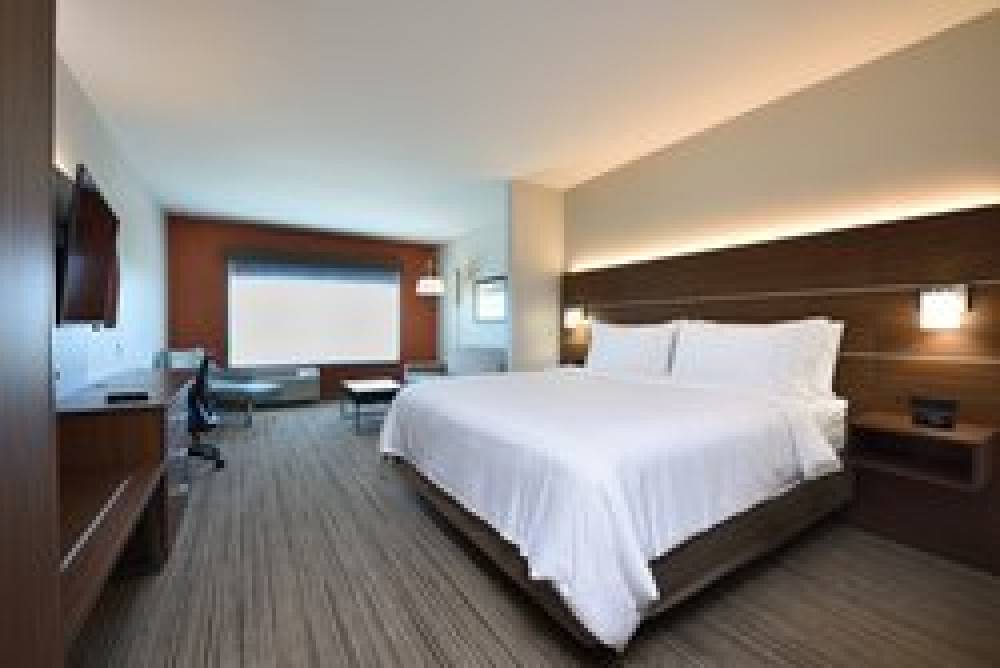 Holiday Inn Express & Suites HOUSTON NORTH - WOODLANDS AREA 4