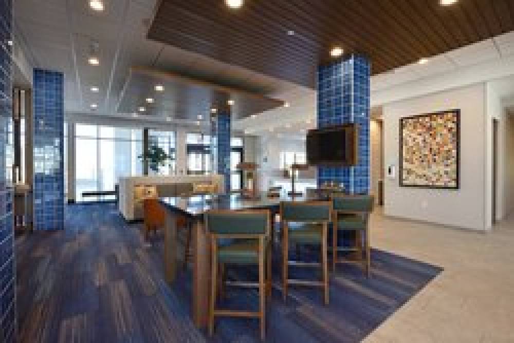 Holiday Inn Express & Suites HOUSTON NORTH - WOODLANDS AREA 9