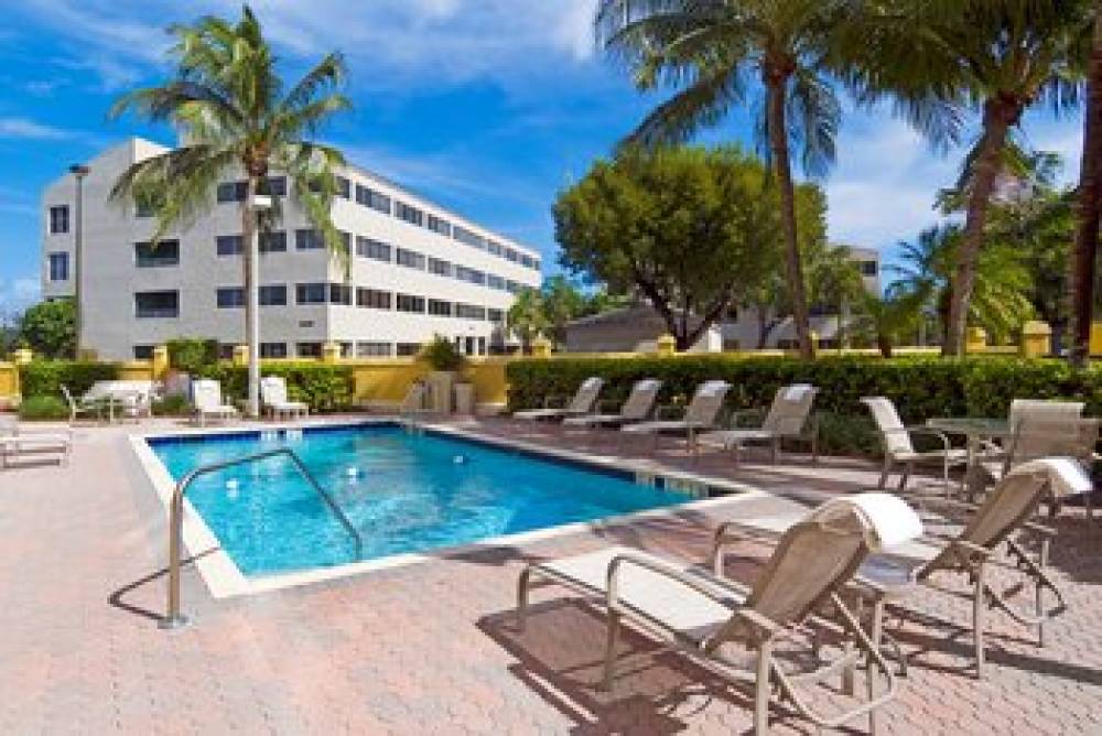 Holiday Inn Express & Suites KENDALL EAST - MIAMI 3