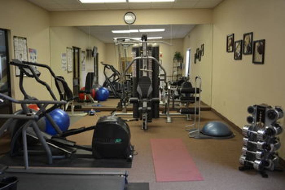 Holiday Inn Express & Suites KENT STATE UNIVERSITY 2